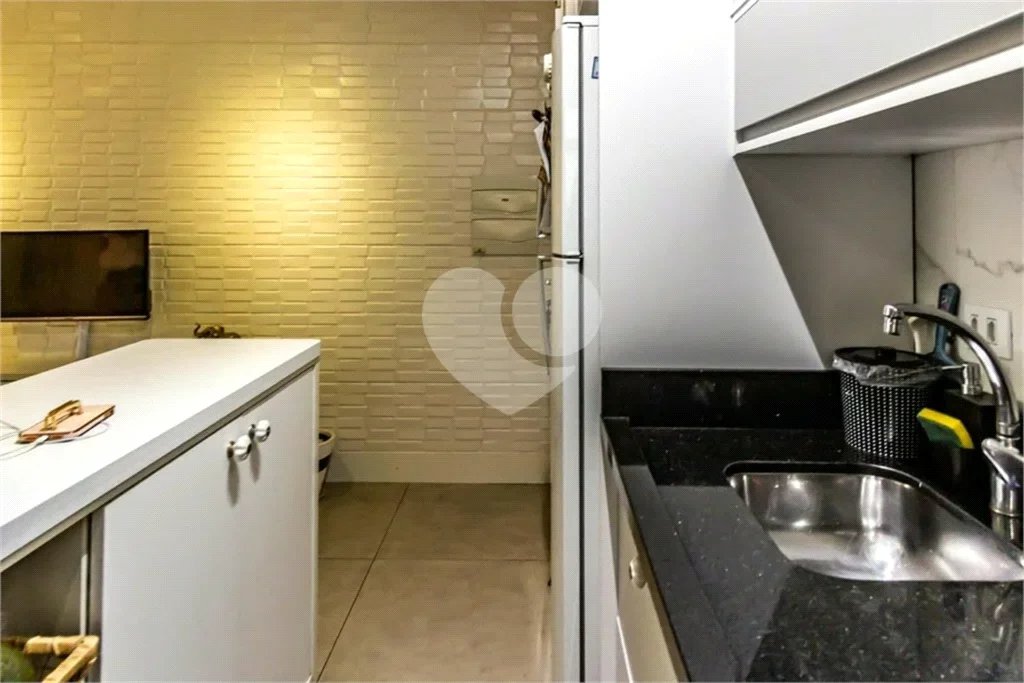 Apartamento á venda na Luz
