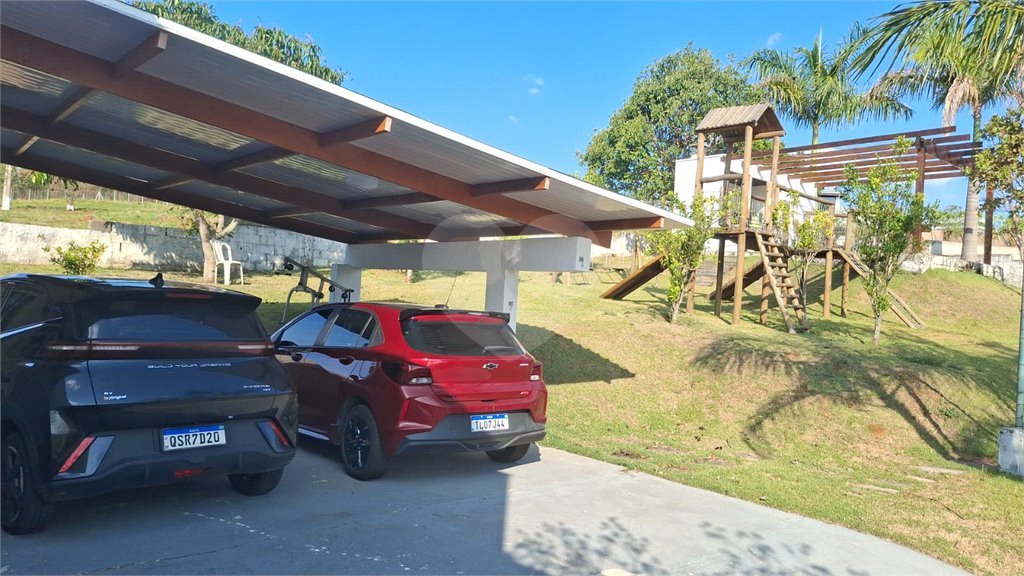 MARAVILHOSA CASA EM CONDOMÍNIO FECHADO – CAÇAPAVA/SP