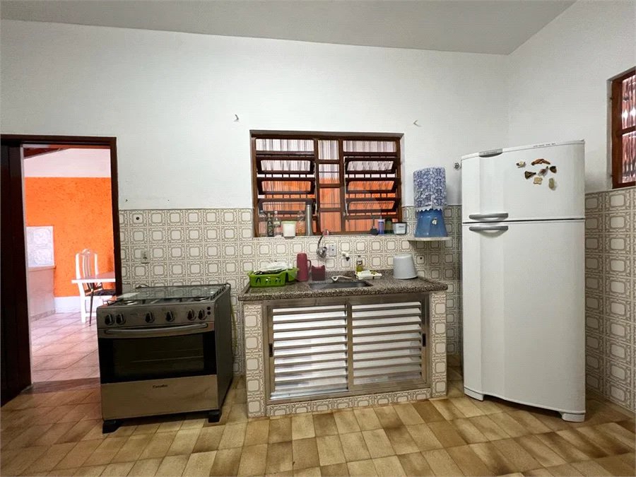 CASA NA PRAIA A POUCOS PASSOS DO MAR TERRENO AMPLO E EXCELENTE ESPAÇO PARA TODA A FAMÍLIA