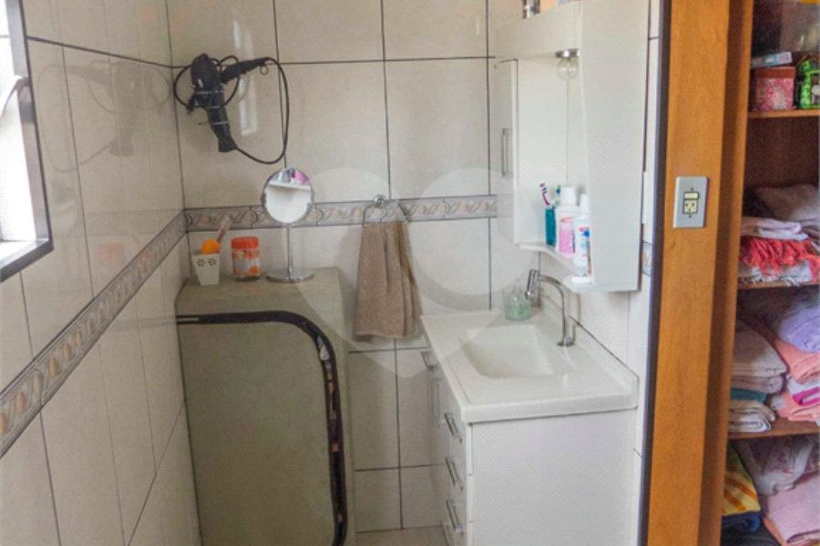 Casa com 2 dormitórios para venda no bairro Limão em São Paulo