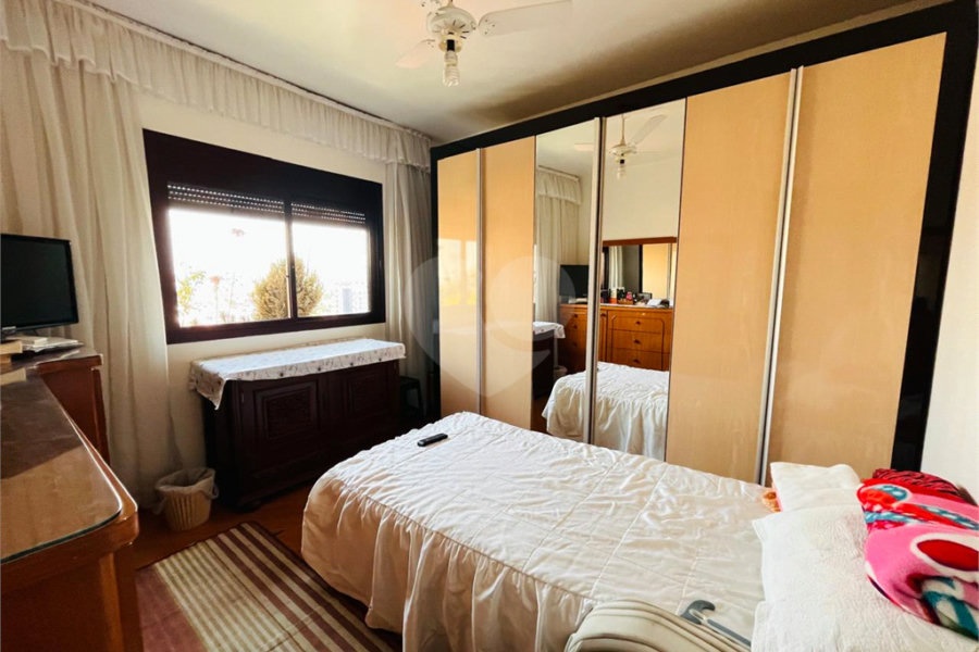 Apartamento à venda com 4 quartos, sendo 2 suítes,  em Santana, São Paulo, SP