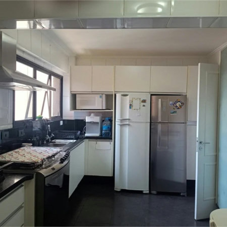 Apartamento à venda com 3 suítes em Morumbi, São Paulo, SP