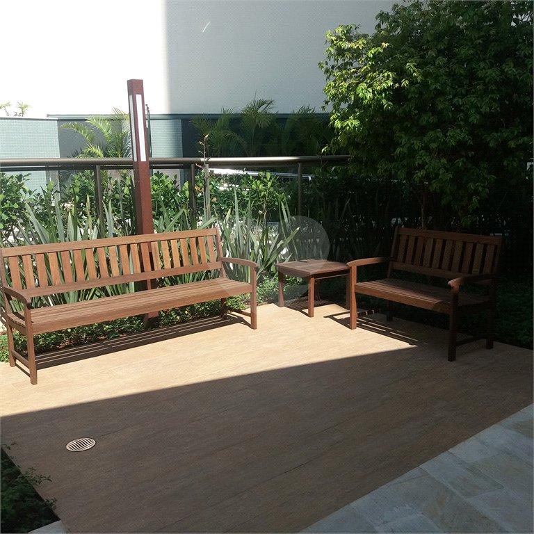 Excelente studio à venda, 45 m², novo, apresentando armários planejados, ar-condicionado e lazer total