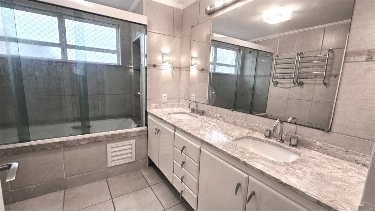Apartamento para alugar com 3 quartos, sendo 1 suíte, em Granja Julieta, São Paulo, SP