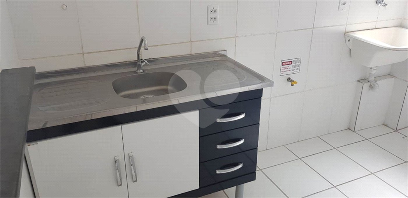 Apartamento com 2 dormitórios.