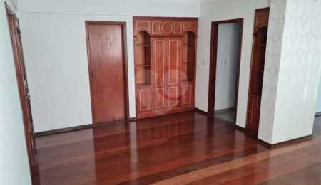 Apartamento à venda com 3 quartos, sendo 1 suíte,  em Vila Angeli, Valinhos, SP