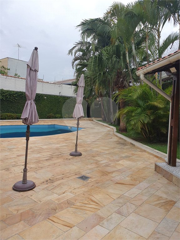 Casa à venda com 2 quartos, sendo 1 suíte, no condomínio Flamboyant, São Paulo - SP