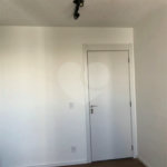Apartamento com 1 Quarto e 1 banheiro à Venda, 30 m².