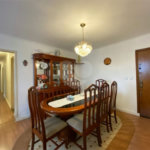 Apartamento de 03 Dormitórios com uma Vaga.