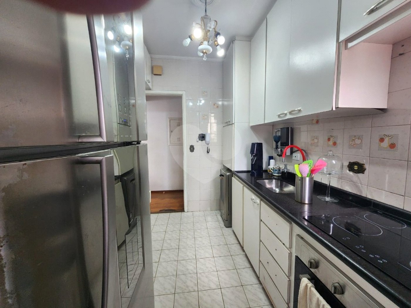 Apartamento com 70m² , 2 dormitórios , sendo 1 suíte , 2 vagas , à venda no Bosque da Saúde.
