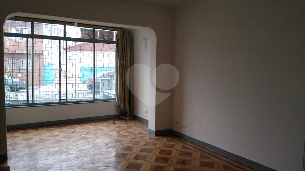 Sobrado a Venda na Mooca, com 248 m²