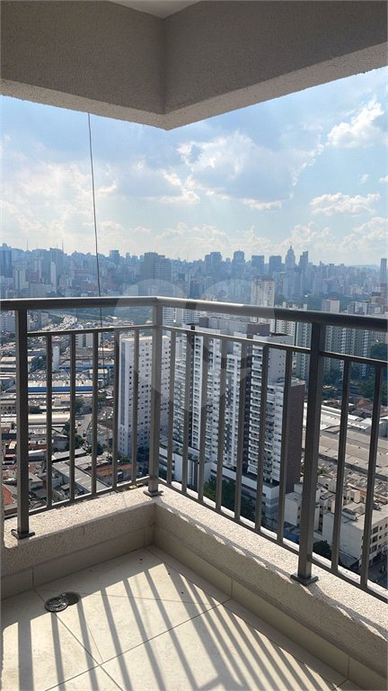 Apartamento á venda no 31o. andar com 126,53m2 COM VISTA PANORÂMICA PERMANENTE para a SERRA DA CANTAREIRA E PAULISTA, com 3 suítes e 2 vagas, Condomínio Clube,próximo do metro Brás. Estuda Proposta