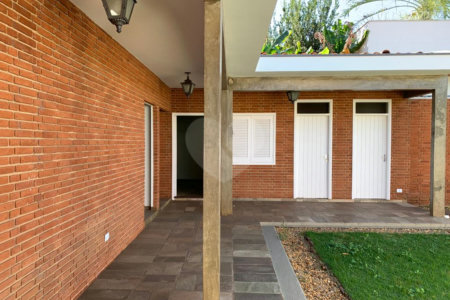 Casa térrea com 4 quartos á venda em Araras, São Paulo - SP