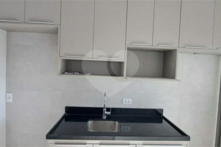 Apartamento á venda em Moema 75m² 2 Suítes 2 Vagas
