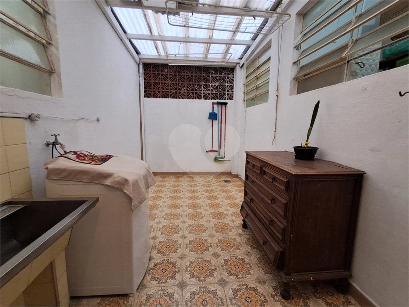 Imóvel estilo garden de 110m² 2 quatros 2 banheiros e quintal Santa Cecília