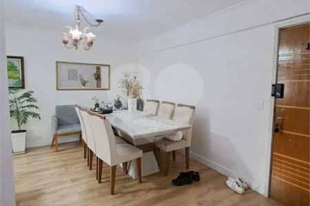 Apartamento à venda com 60m² e possibilidade de 2 dormitórios