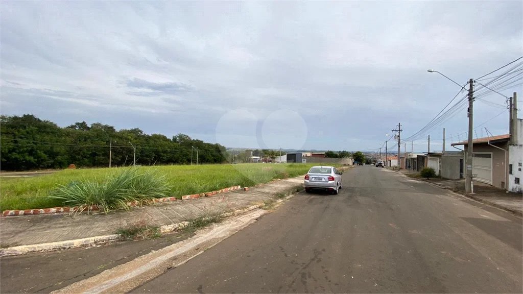 Quadra à venda na av. Rio das Pedras com 3.444 m² divido em 13 lotes bairro Altos do Taquaral