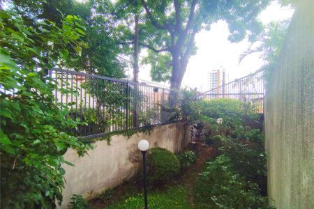 Apartamento - Próximo do metro Saúde - 2 quartos - 1 suíte - varanda - 2 vagas