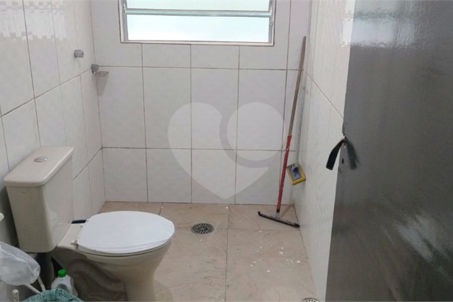 2 Casas – Bairro Aricanduva - c/ Salão Alugado – 56 m2 e 80 m2 – Terreno 5 x 25
