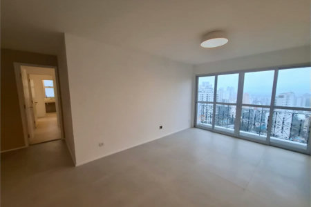 Apartamento à venda 107m² reformado com 2 quartos, sendo 1 suíte no Morumbi