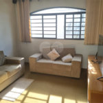 Casa comercial para locação no Centro