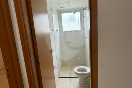 Apartamento no Condomínio Mont Everest .