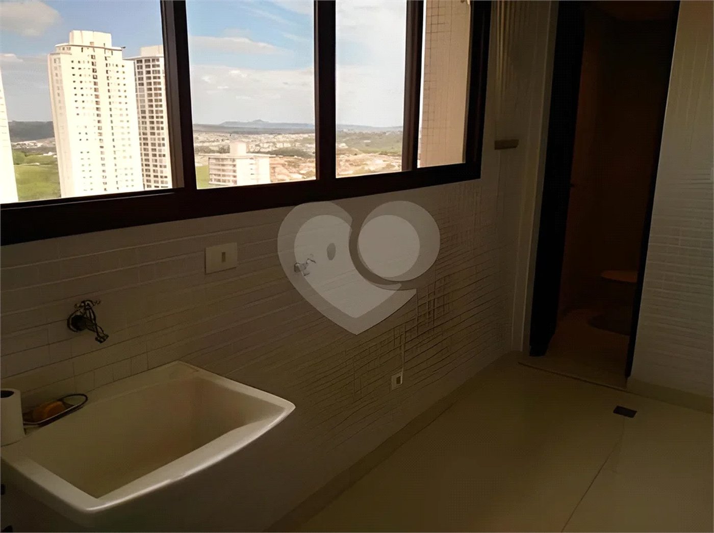 Excelente apartamento de alto padrão no bairro Vila Rezende - Piracicaba/SP.