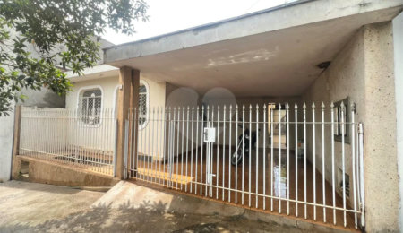 Casa à venda com 3 quartos, sendo 1 suíte,  em Vila Rezende, Piracicaba, SP