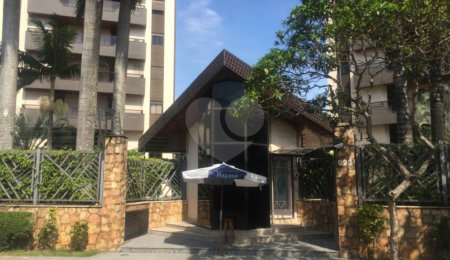 Apartamento à venda com 4 suítes em Bosque da Saúde, São Paulo, SP