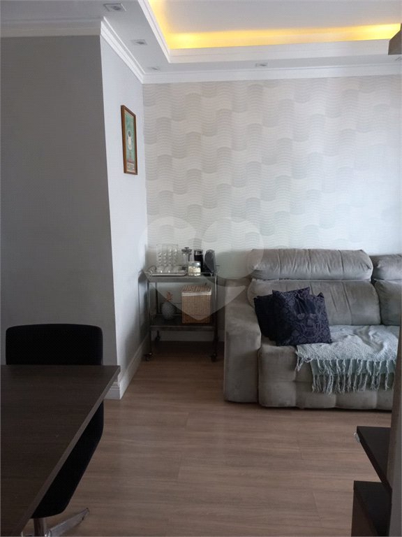 Apartamento Condominio Clube em Pinheiros com 90 m² Útil com 3 dormitórios sendo 1 suíte com 1 Vagas