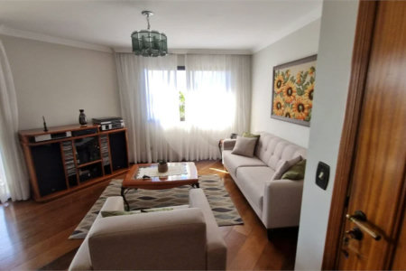 Apartamento a venda na Móoca
