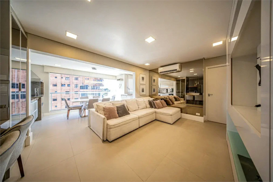 Apartamento à venda com 3 suítes em Jardim Fonte do Morumbi, São Paulo, SP