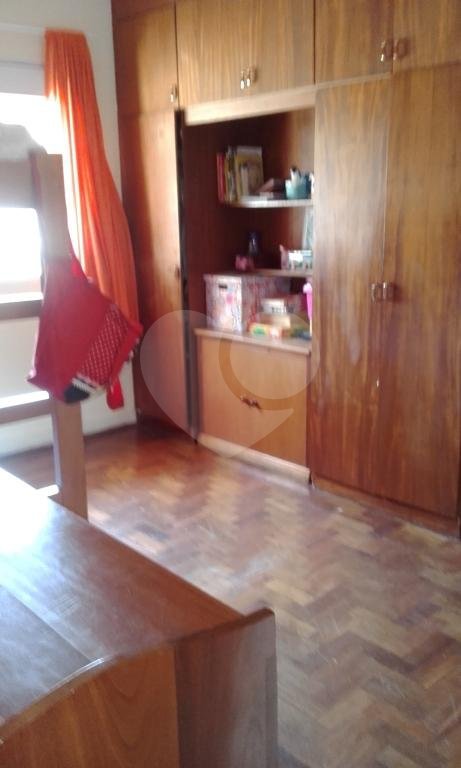 CASA 03 QUARTOS+01 ESCRITÓRIO+ DEPENDÊNCIA DE EMPREGADA COMPLETA - BAIRRO SANTANA!!!