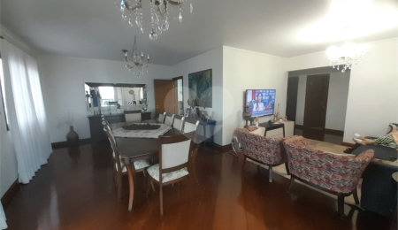 Apartamento à venda com 5 quartos, sendo 4 suítes,  no Centro, São Carlos, SP