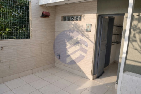 Casa à venda ou para alugar com 3 quartos, sendo 2 suítes, em Jardim Trussardi, São Paulo - SP