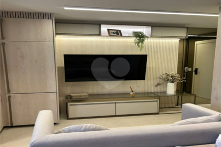 Maravilhoso Studio na Vila Nova Conceição, totalmente mobiliado 26 m2, 1 dormitório, 1 vaga