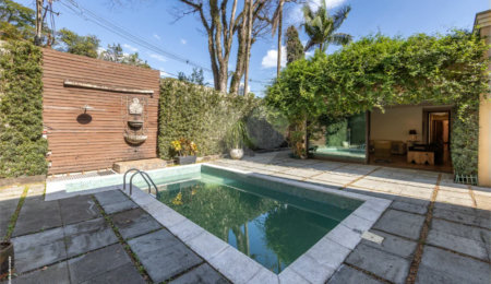 Casa Térrea à venda com 3 suítes em Alto da Boa Vista, São Paulo, SP