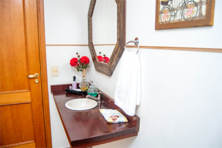 CASA ALTO PADRÃO - BAIRRO NOBRE