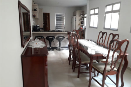 Sobrado á venda 222m² 3 quartos na região do metrô Guilhermina Esperança, Penha