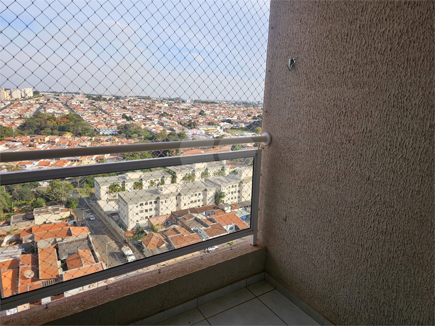 Apartamento à Venda no Edifício Novos Ares - Condomínio Completo com Excelente Área de Lazer