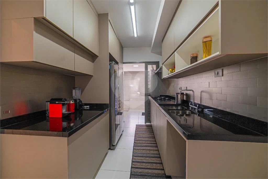 Apartamento à venda, 160m², 4 dormitórios, sendo 3 suítes, 2 vagas de garagem!