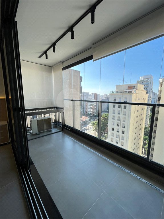 Studio locado á venda perto do metrô no Campo Belo, São Paulo - SP
