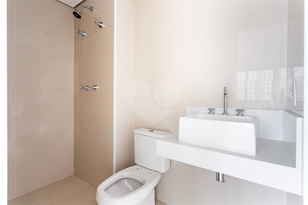 Apartamento à venda com 1 suíte em Moema, São Paulo, SP