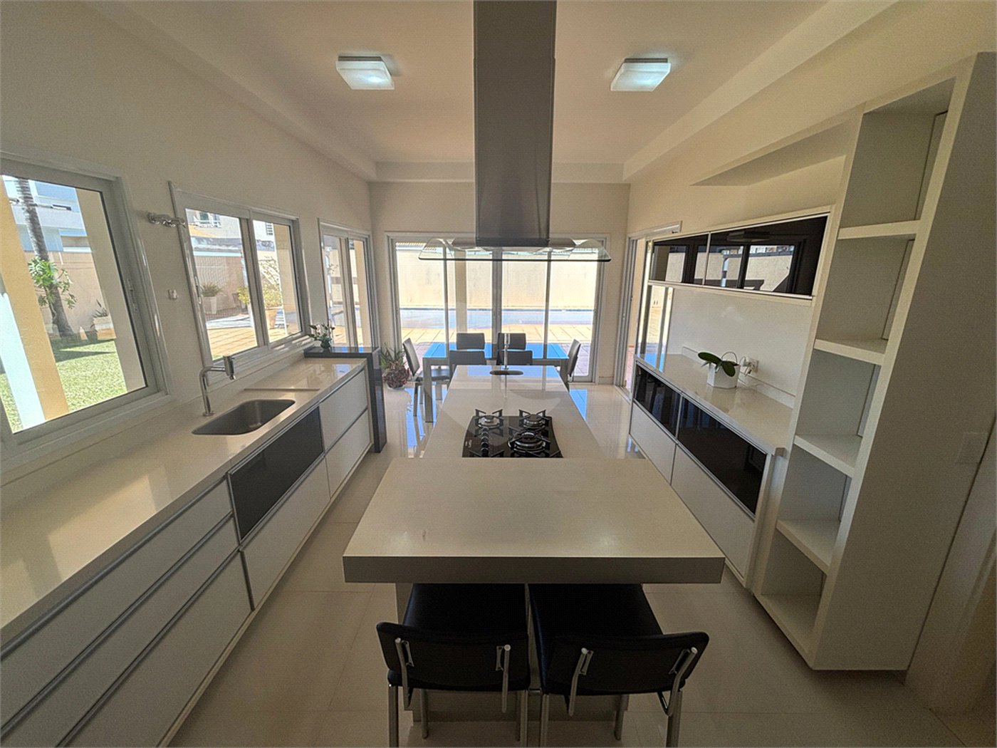Casa á venda condomínio Damha I