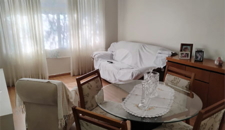 Vende-se apartamento no Jardim Aeroporto com 03 dormitórios