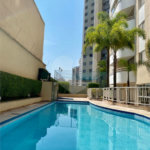 Apartamento de 03 dormitórios sendo 1 suíte e 02 vagas de garagem.