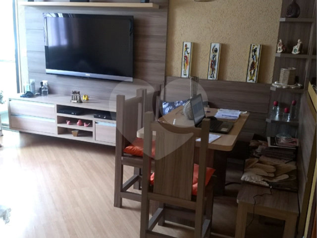 Apartamento à venda com 3 quartos, sendo 1 suíte,  em Campo Grande, São Paulo, SP