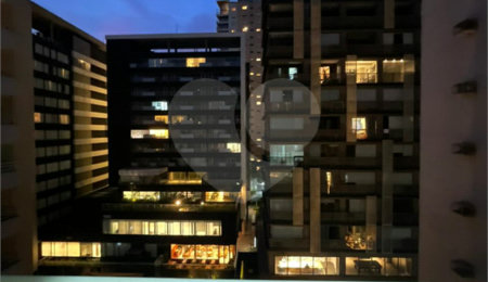 Apartamento para alugar com 1 suíte em Vila Nova Conceição, São Paulo, SP