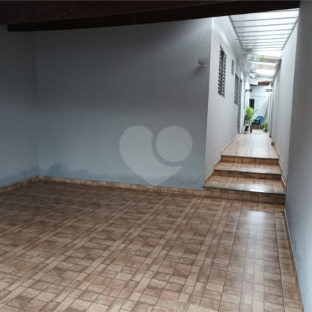 Casa térrea para venda em Ibaté/SP,