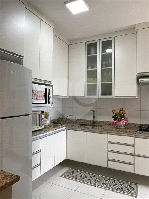 Lindo apartamento com 2 dormitórios com 2 vagas cobertas à venda, 65 m², por R$ 470.000,00 no condomínio Villagio D'Amore, em Indaiatuba/SP.